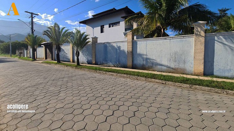 Apartamento condomínio Massaguaçu 6 pessoas LZS1